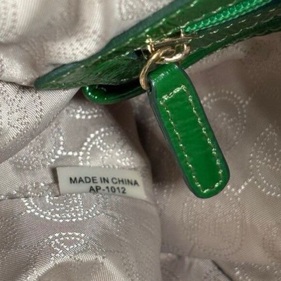 Michael Kors Lillie Purse Kelly Lime Green Gold Hobo Leather Chain Handbag Tote - Picture 9 of 16